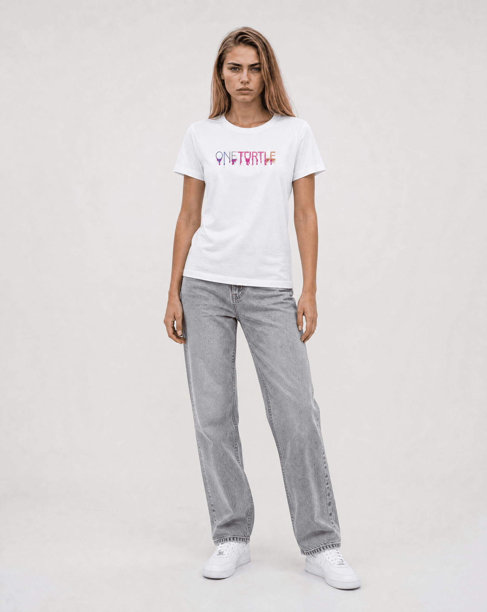 Street Art ONETURTLE T-shirt Women in White - ONETURTLE
