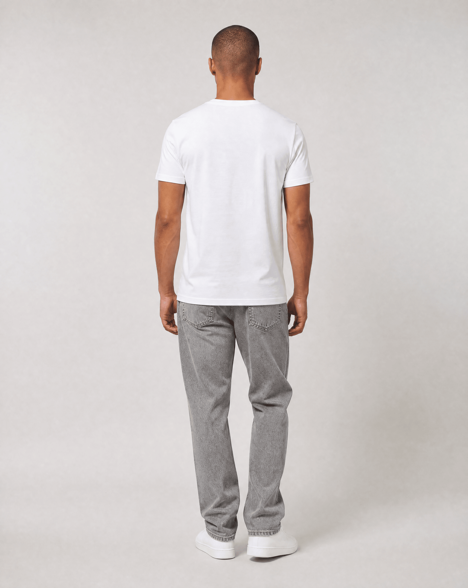 Street Art T-shirt in White - ONETURTLE