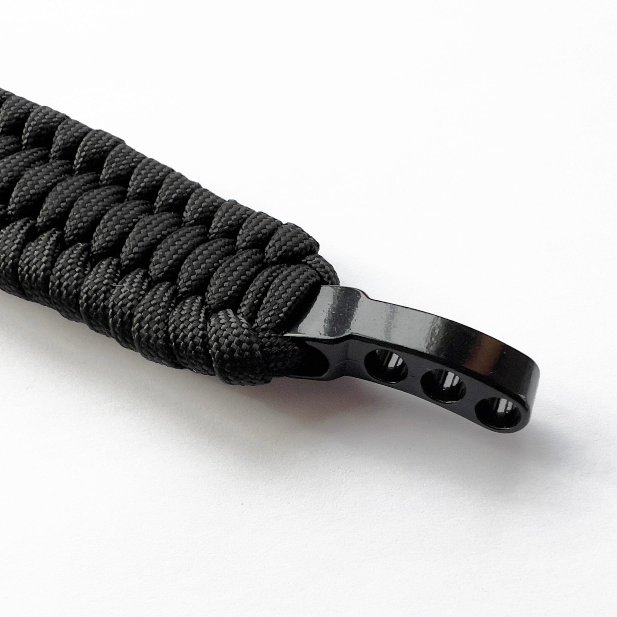 Paracord Bracelet in Black - ONETURTLE
